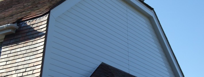 Dutch Barn With Modern PVC Cladding