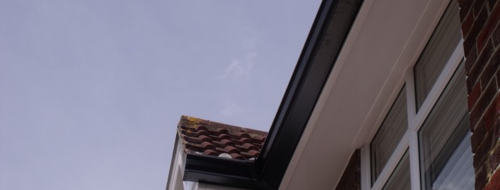 Seamless Aluminium Guttering Roofline View