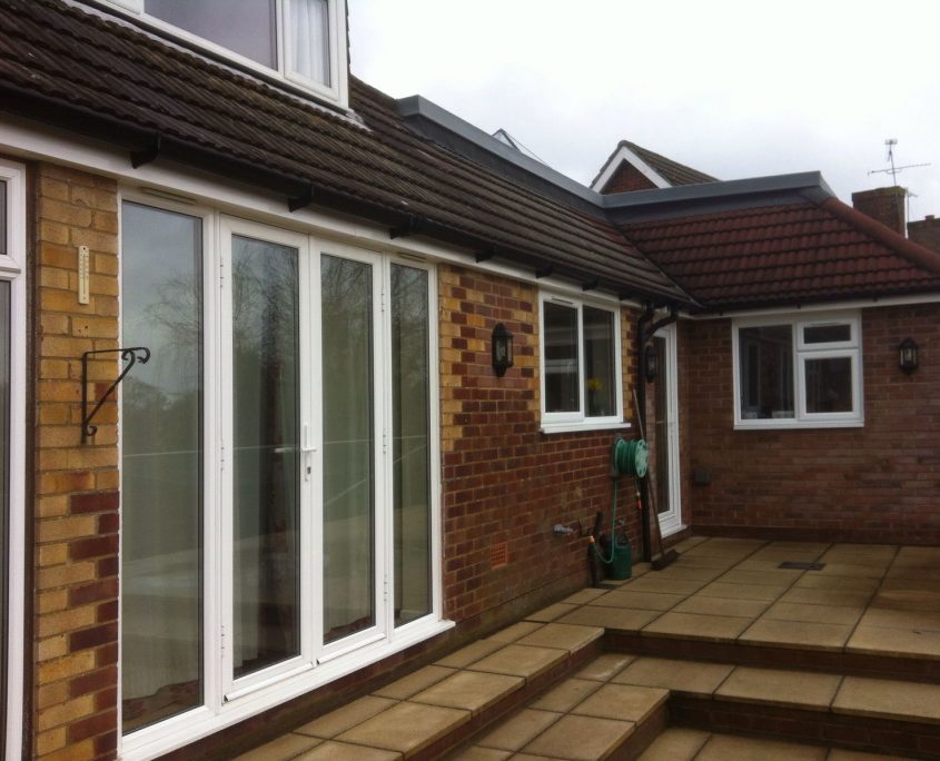 finlock-concrete-guttering-farnham